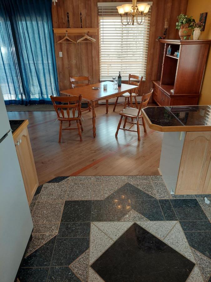 La Nef Bleue Villa Тадусак Екстериор снимка